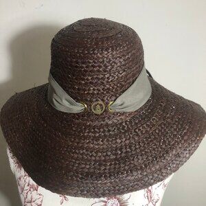 Livity Hat Outernational Sun Hat &  embrace the perfect blend of sun protection!